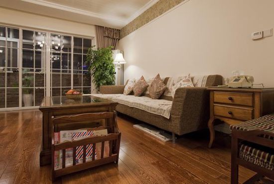 家居新房裝修 鋪實木板好還是復合板好？